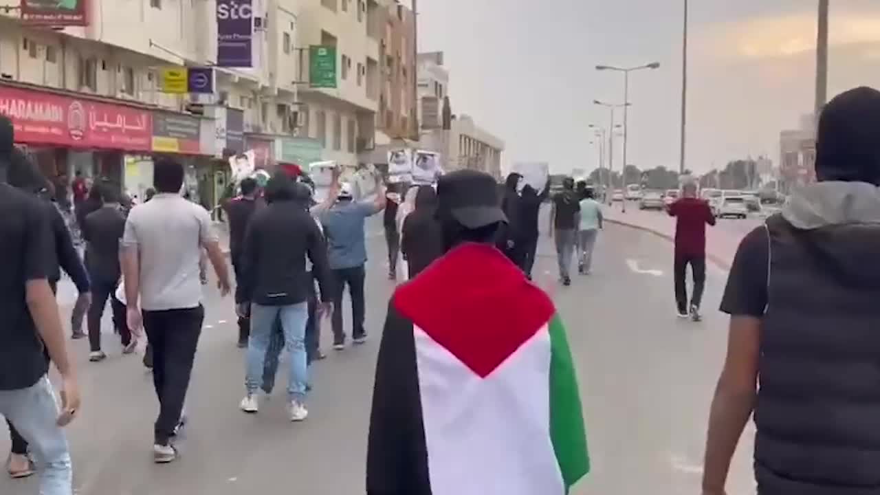 البحرين - تظاهرة في سترة  تضامناً مع الأقصى ورفضاً للتطبيع (6)